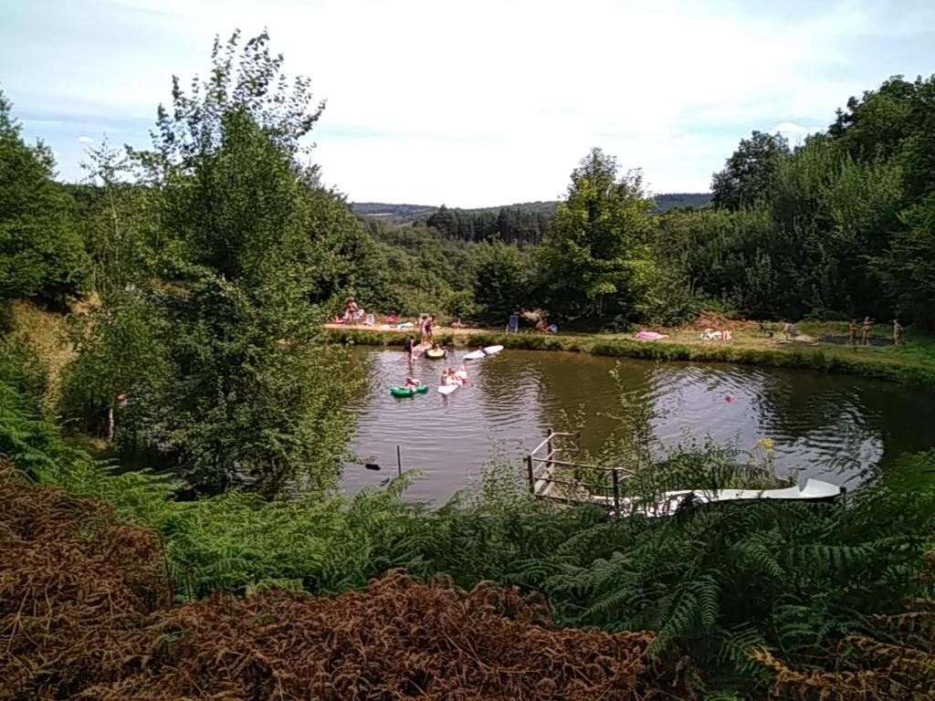 Camping La Foret Du Morvan Larochemillay Esterno foto